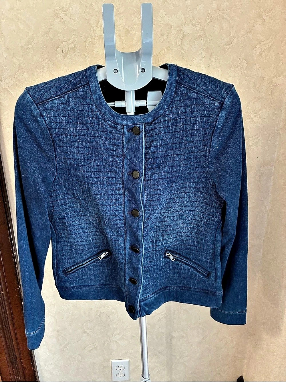 Liverpool Quilted Denim Jacket in Blue Large Like New